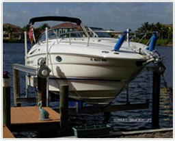 Boat lifts in South Florida